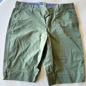 GAP Olive Flat Front Women’s Shorts